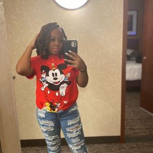 Meet your Posher, Mia